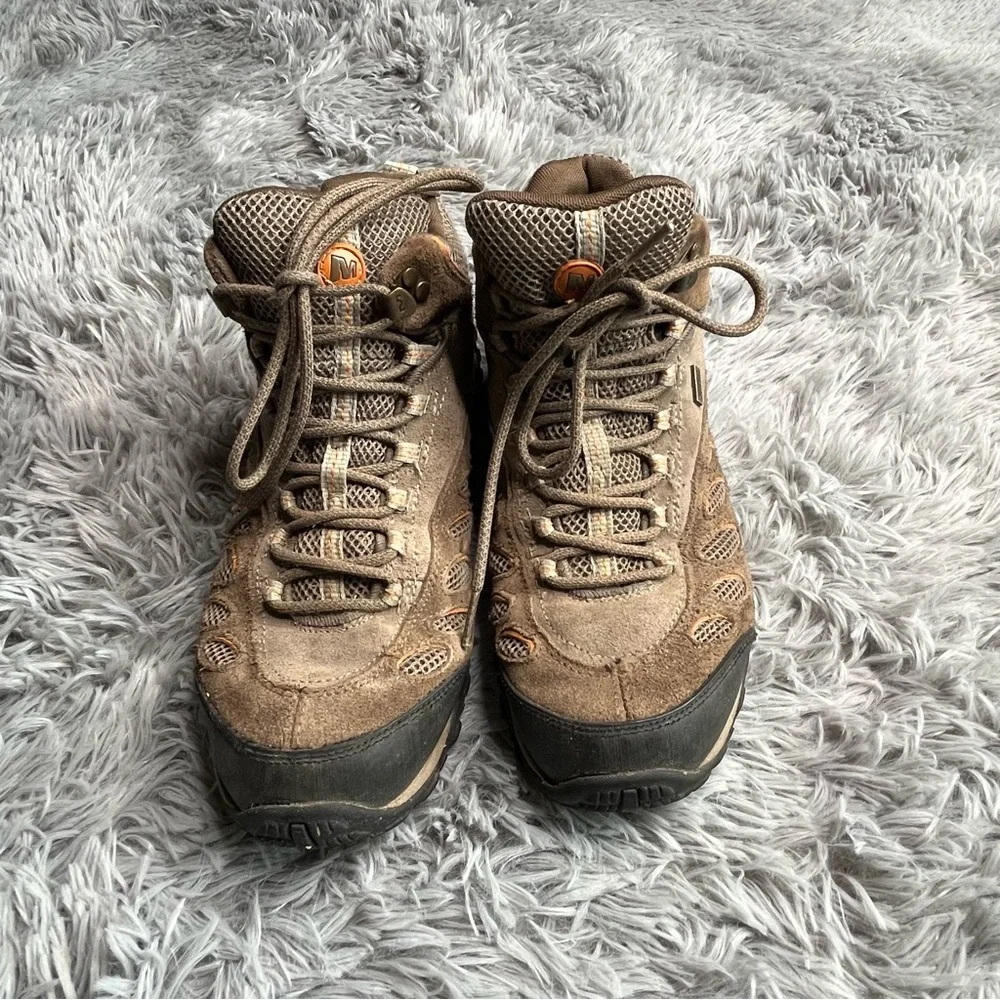 Merrell Boots Mens Size 7.5 Hiking Brown Yokota Pulse Shoes Suede Mesh Brown Mid